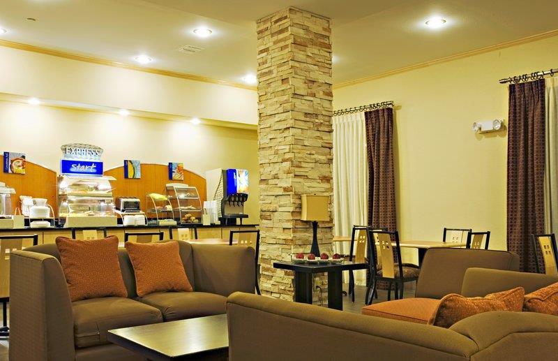 Holiday Inn Express Hotel And Suites Borger By Ihg Ngoại thất bức ảnh